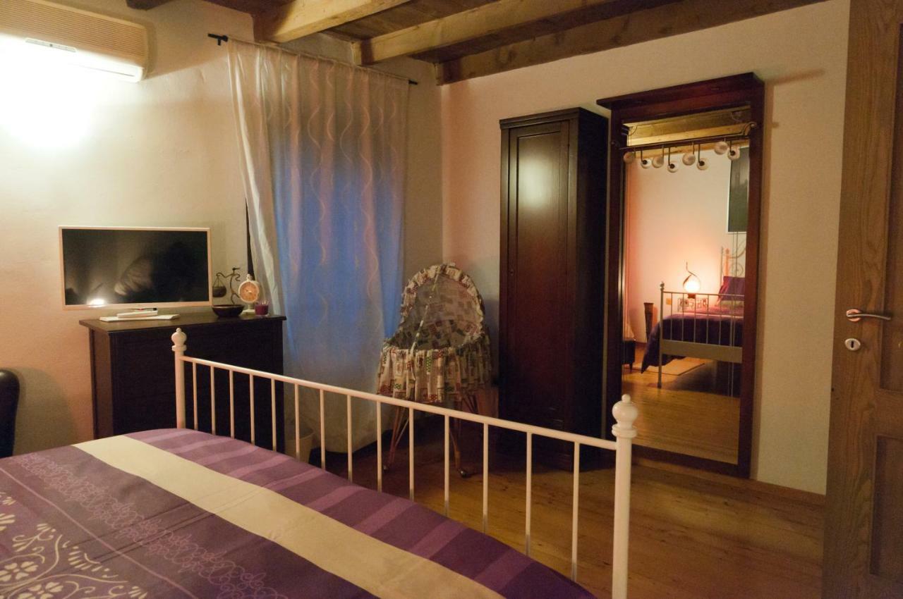 Bed and Breakfast Casale Del Sole Garda Monzambano Exterior foto