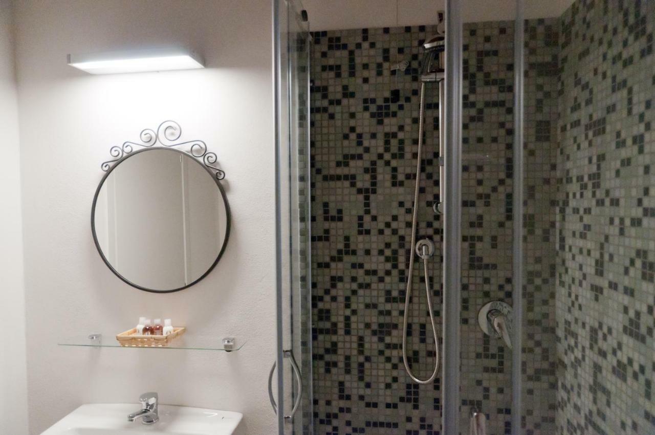 Bed and Breakfast Casale Del Sole Garda Monzambano Exterior foto