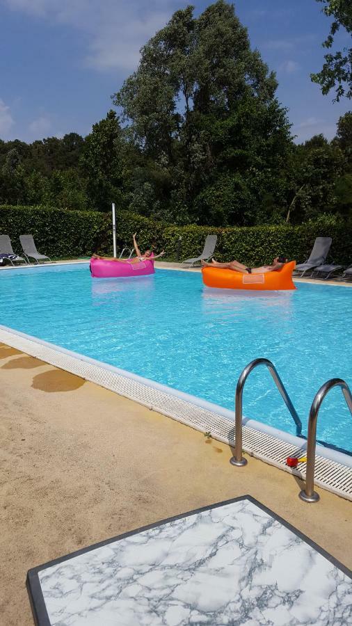 Bed and Breakfast Casale Del Sole Garda Monzambano Exterior foto