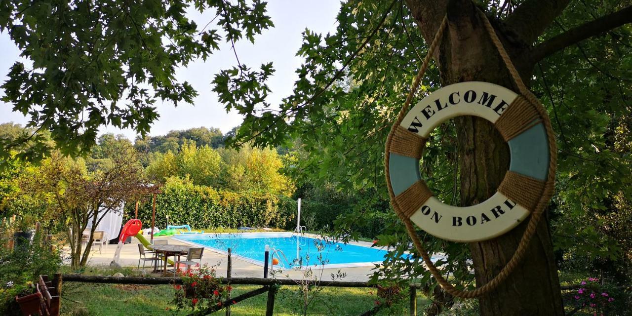 Bed and Breakfast Casale Del Sole Garda Monzambano Exterior foto